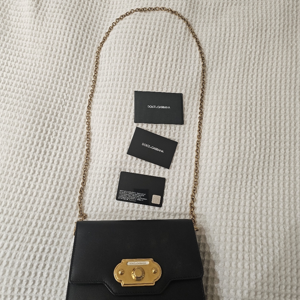 Dolce gabbana doorbell clutch bag
